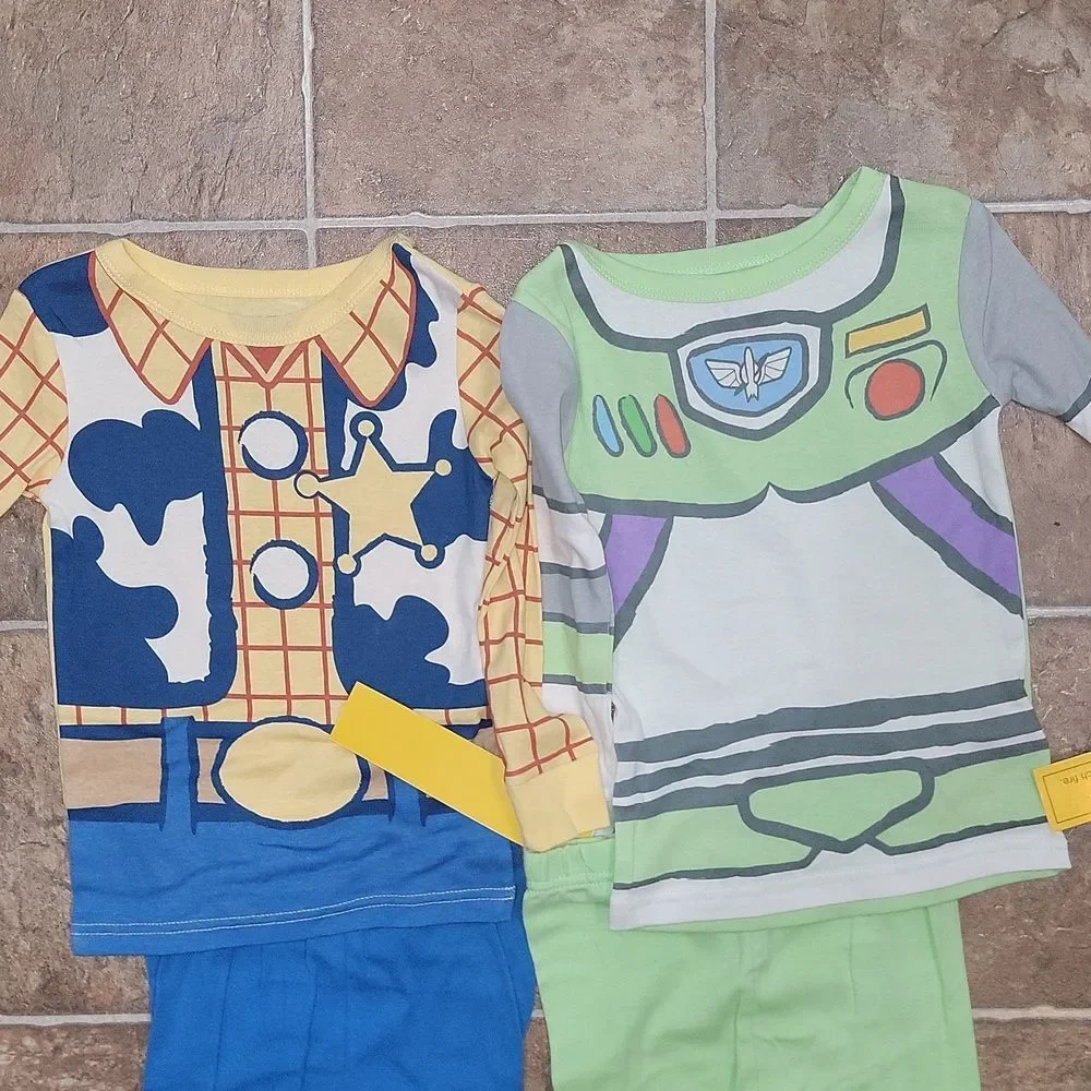New Toy Story Woody & Buzz Snug Fit Cotton Cartoon 4 Piece Kids Pajama Set Sz 4T